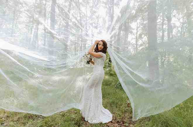 Sheer & Illusion Fabrics (Modern Romantic Style)