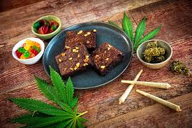 Top Vitamins and Minerals for Healthy Cannabis Use